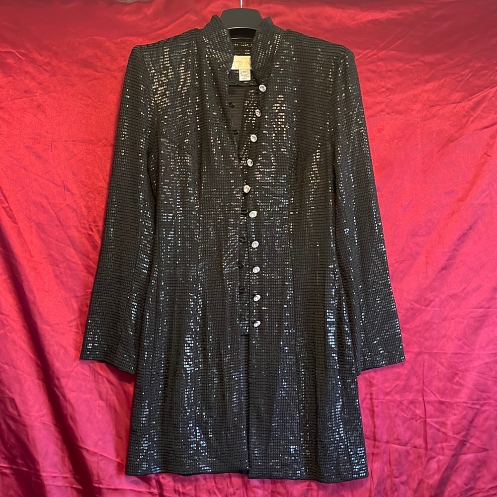 Caché skirt and long top